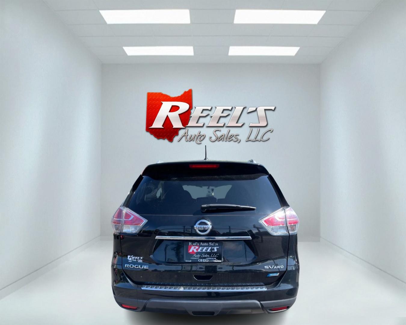 2014 Black /Black Nissan Rogue SV AWD (5N1AT2MV7EC) with an 2.5L I4 DOHC 16V engine, Automatic transmission, located at 547 E. Main St., Orwell, OH, 44076, (440) 437-5893, 41.535435, -80.847855 - 2014 Nissan Rogue SV AWD ---- This 2014 Nissan Rogue will give you everything you want in a crossover. With all wheel drive, great gas mileage, and plenty of technology you will be set no matter what ---- Fully Serviced and Recently Detailed ---- Reel's Auto Sales is located in both Chardon and Orwe - Photo#5